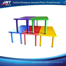 chaise et table en plastique pour l&#39;usage des enfants